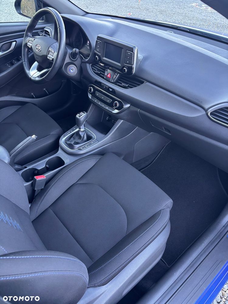 Hyundai i30 - 25