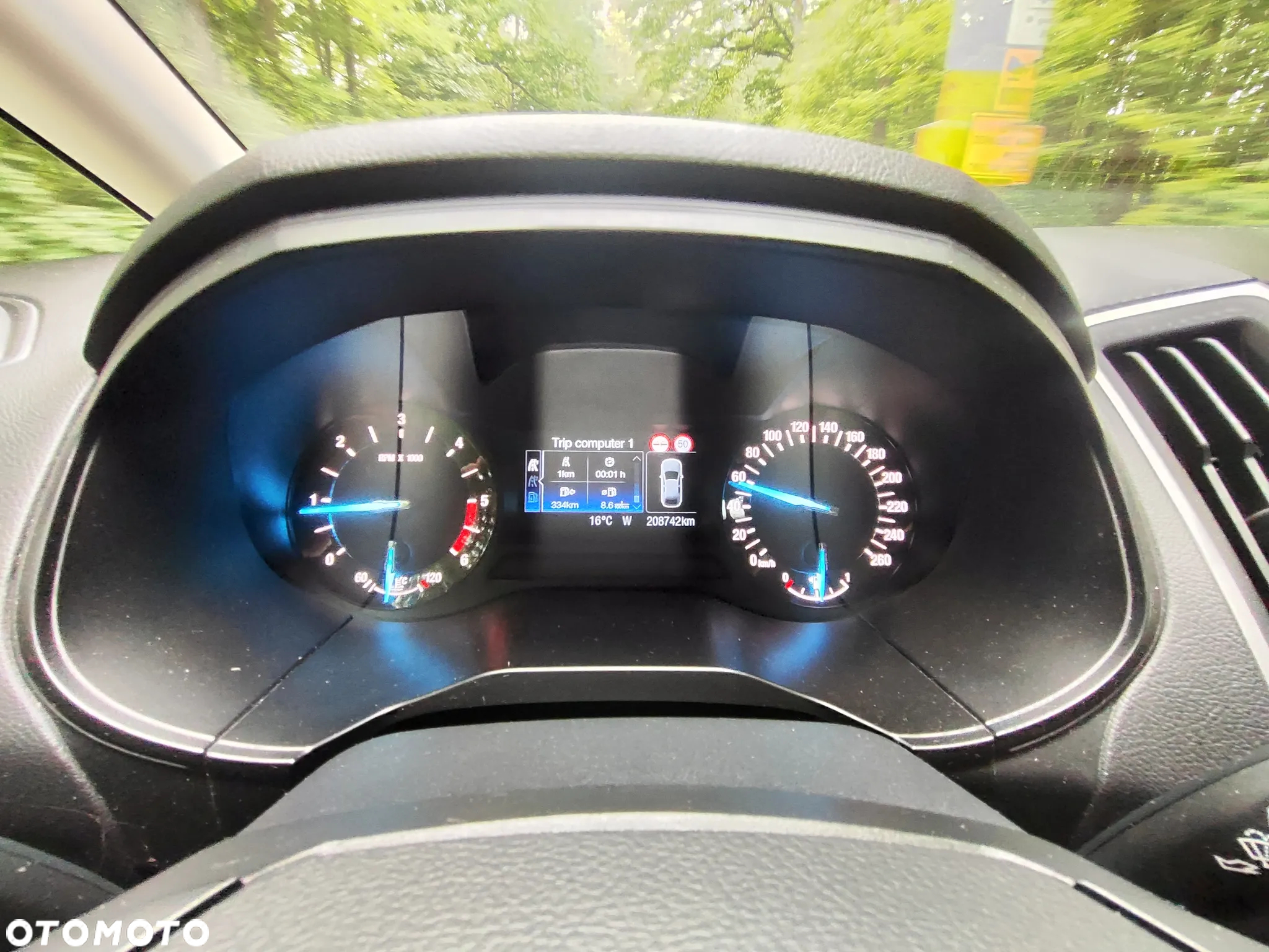 Ford S-Max 2.0 TDCi Trend - 13