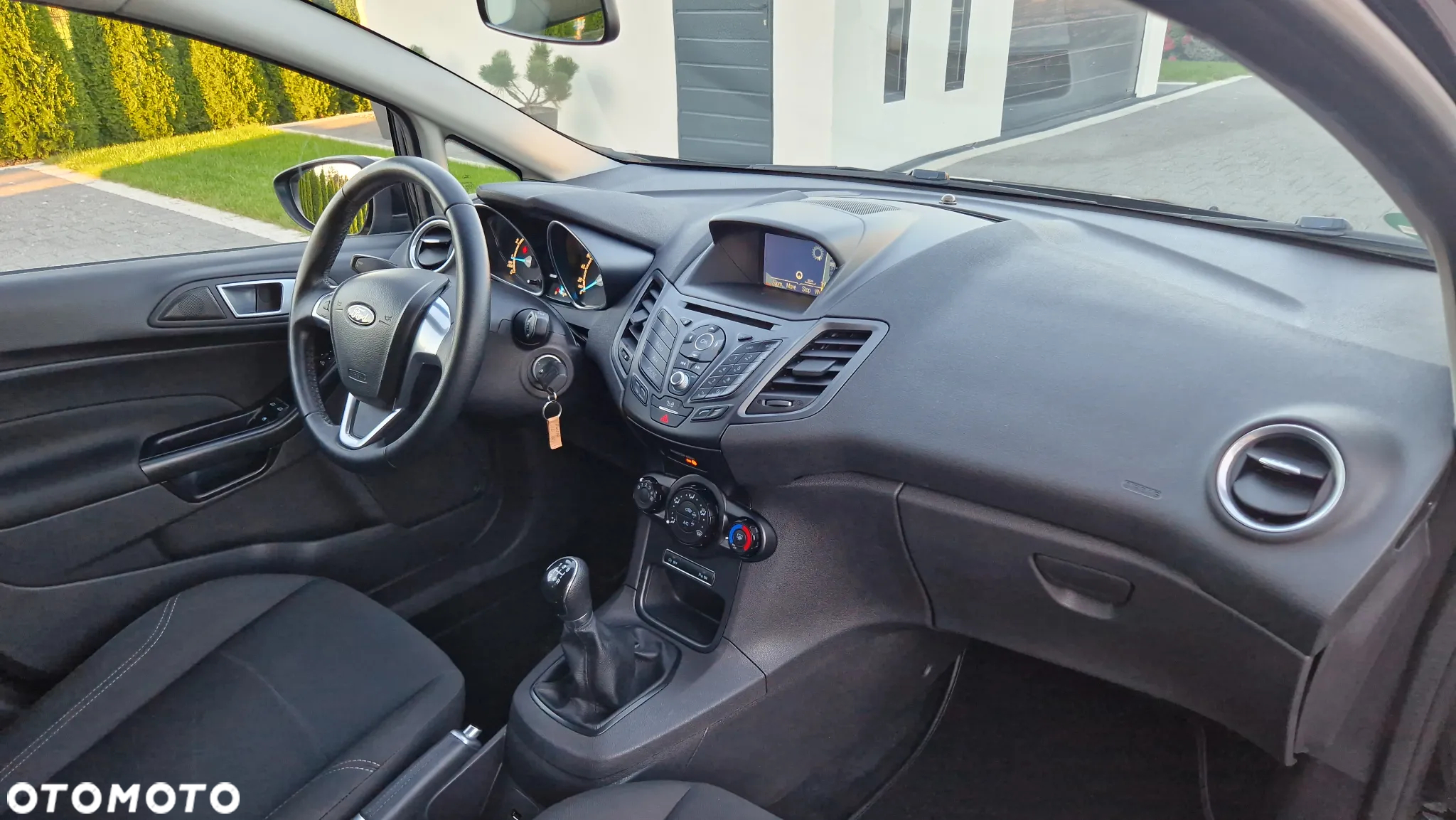 Ford Fiesta 1.0 EcoBoost Titanium - 13