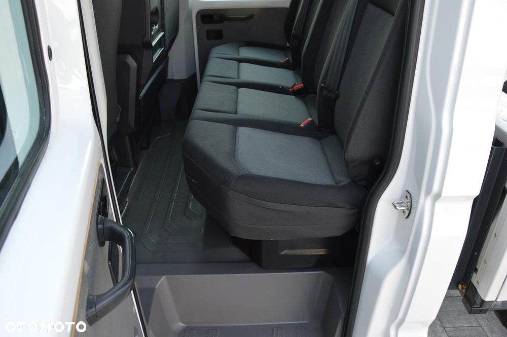 Volkswagen Crafter - 26