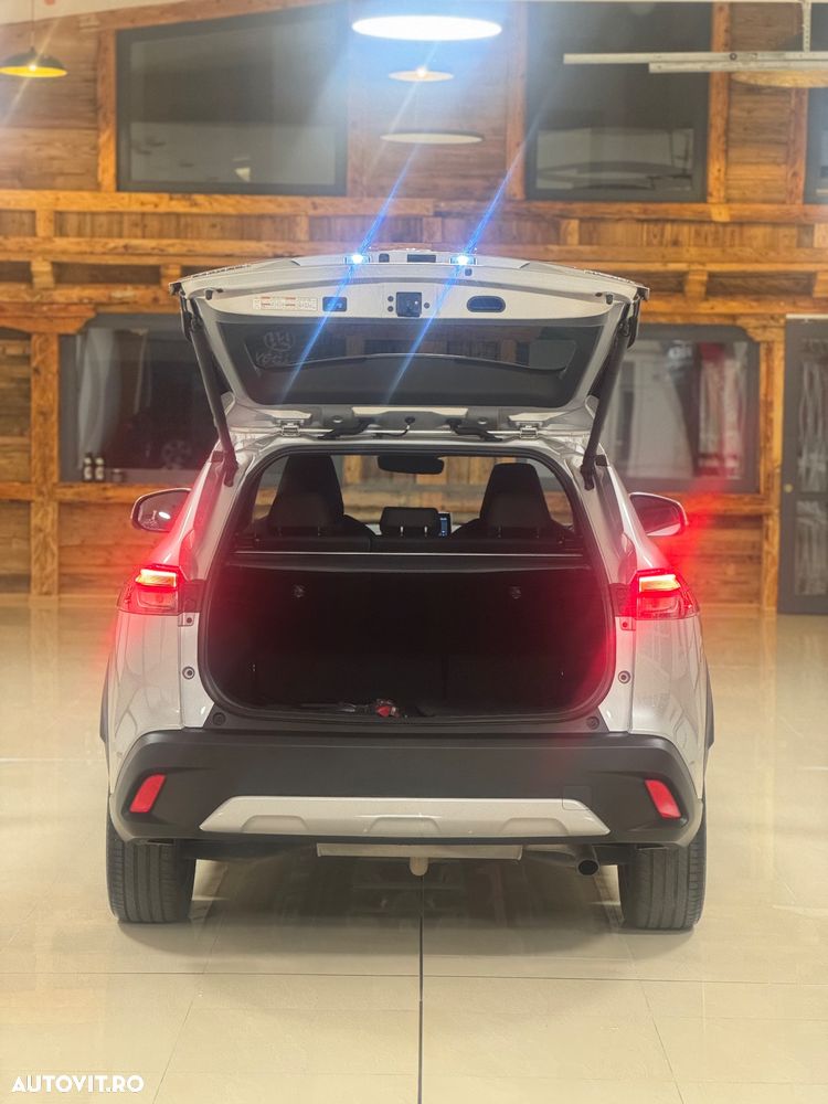 Toyota Corolla Cross 2.0I 2WD Exclusive - 40