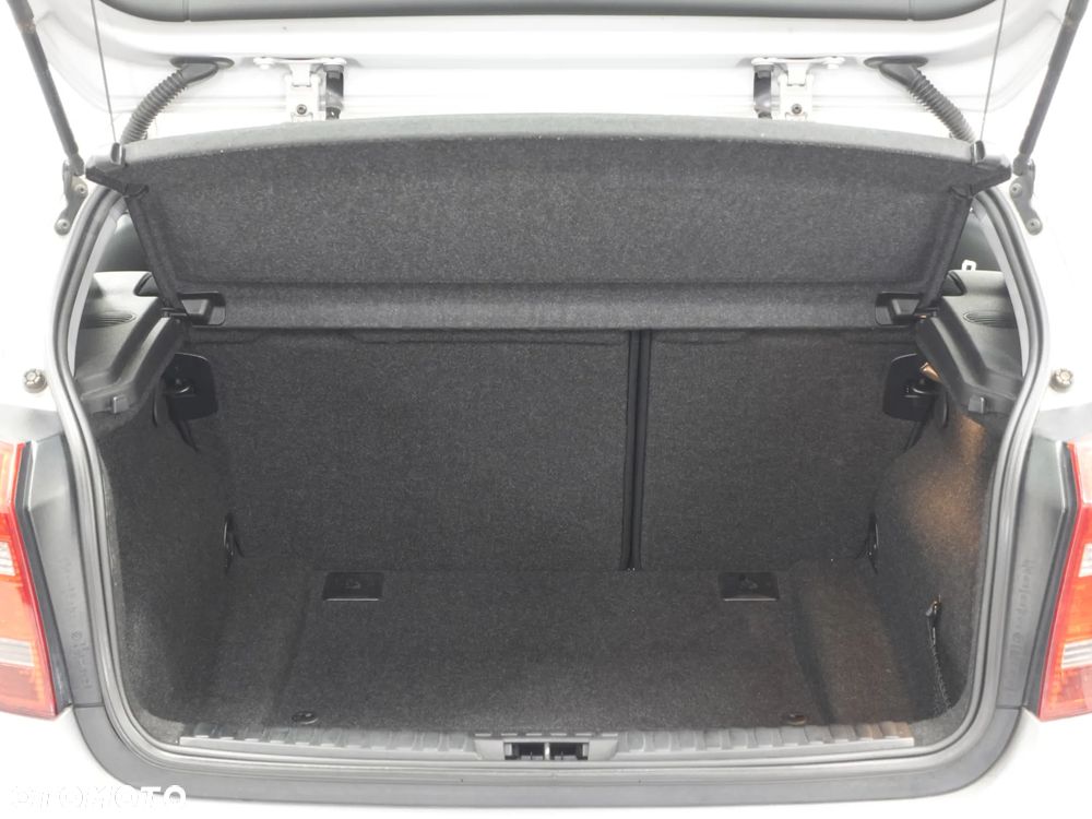 BMW Seria 1 118i - 21