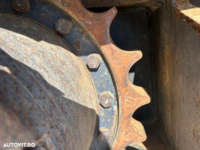 Hitachi ZX135US-6 - 16