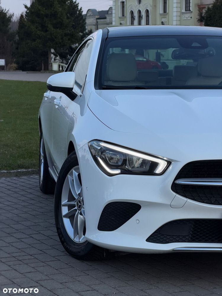 Mercedes-Benz CLA 180 Progressive 7G-DCT - 5