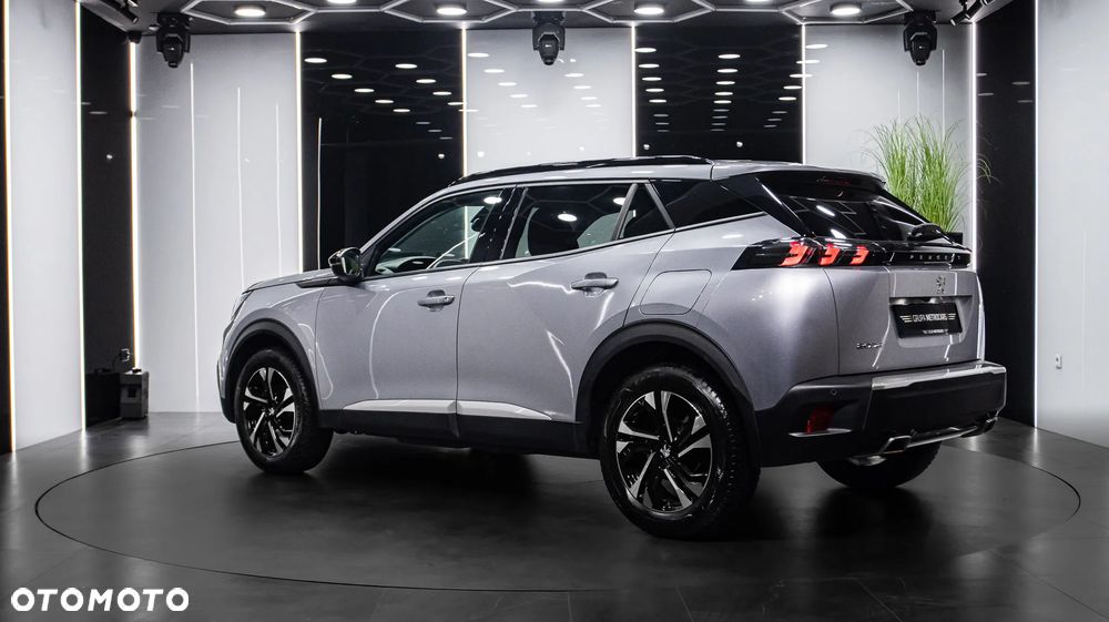 Peugeot 2008 1.2 PureTech Allure S&S EAT8 - 5