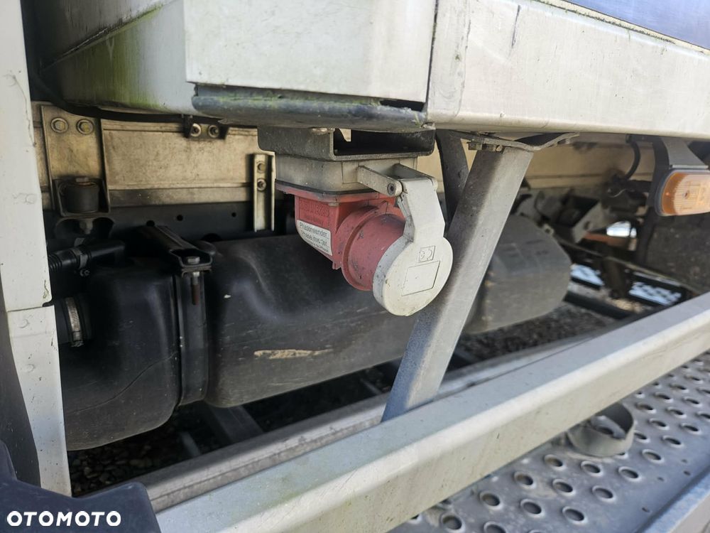 Iveco DAILY 35C18 CHŁODNIA  / KONTENER - 14