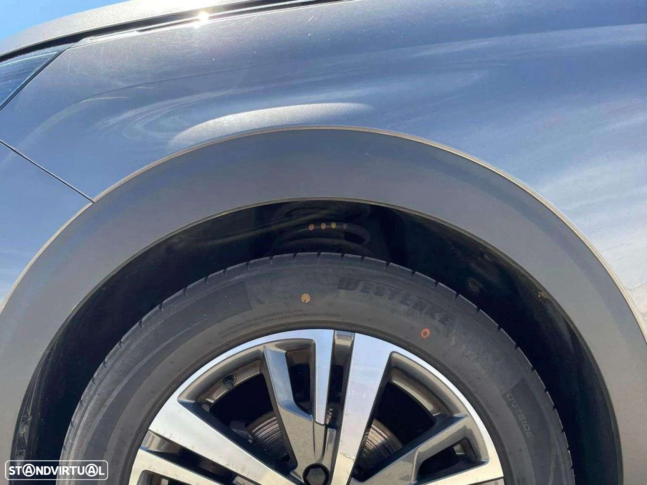 Peugeot 5008 1.5 BlueHDi Allure EAT8 - 18