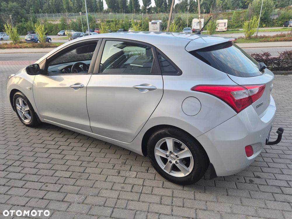 Hyundai i30 1.6 Comfort - 1
