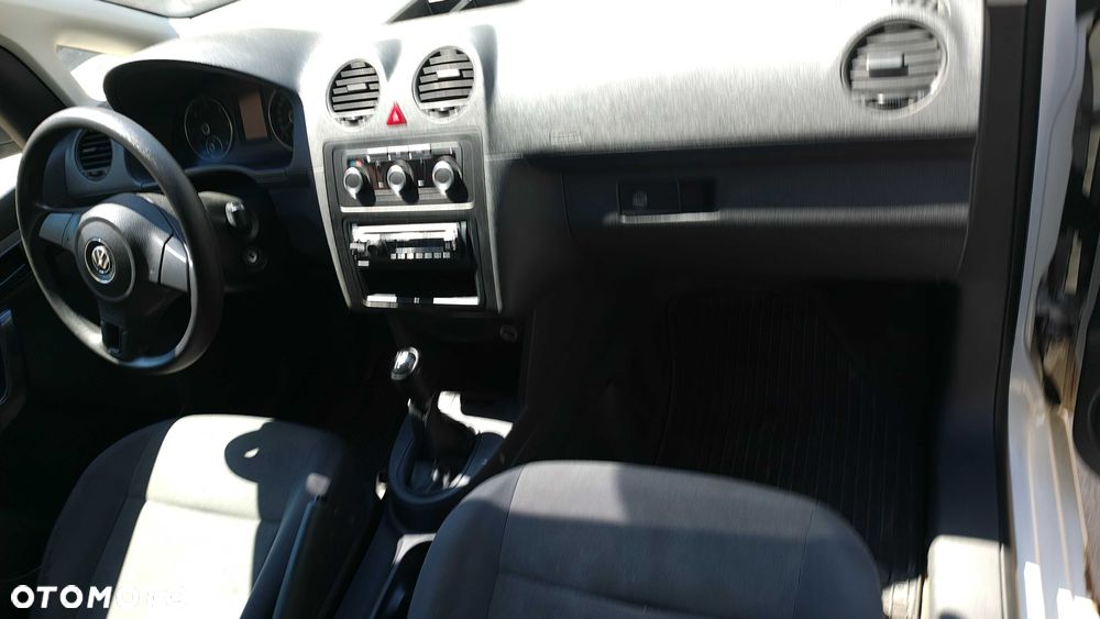 Volkswagen Caddy - 4