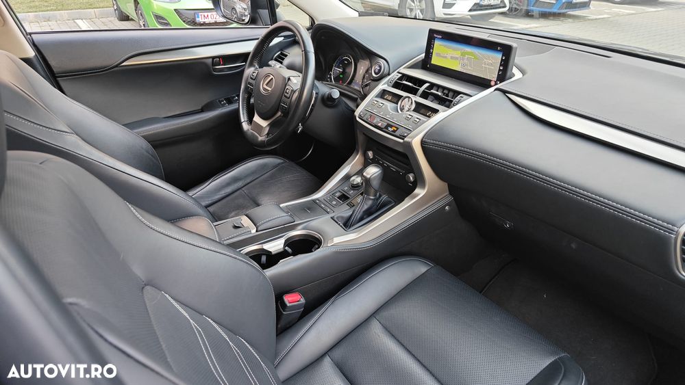 Lexus Seria NX 300h Executive Line - 4