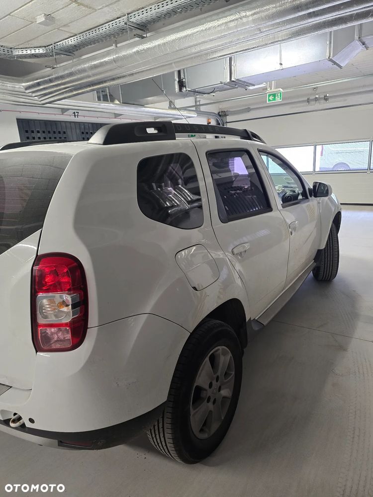Dacia Duster 2017 photo 2