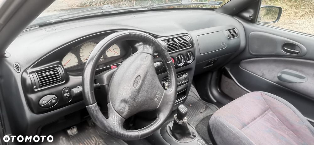 Ford Escort 1.8 XR3i - 10