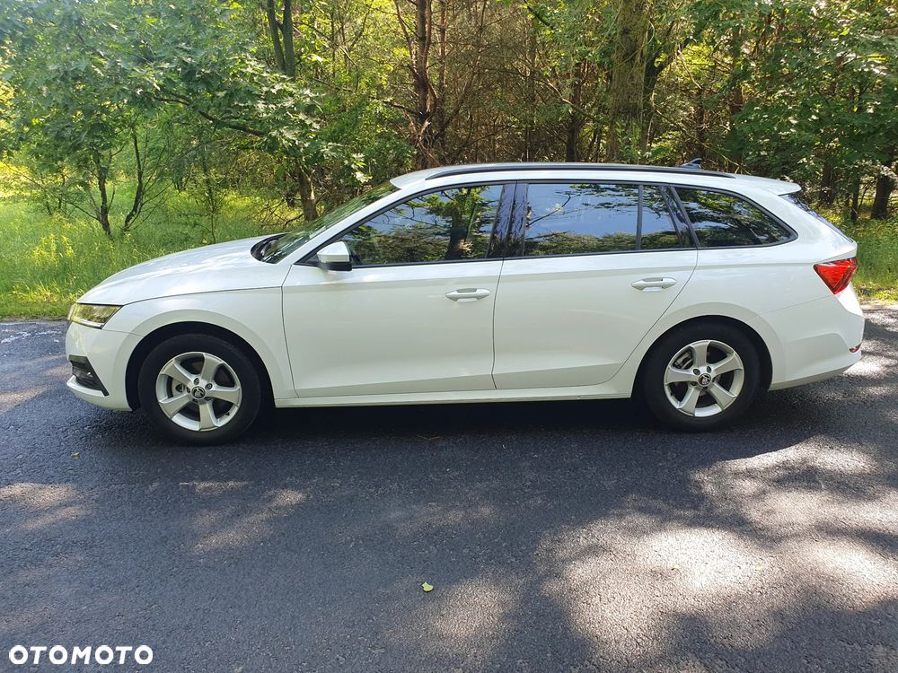 Skoda Octavia 2.0 TDI Ambition DSG - 5