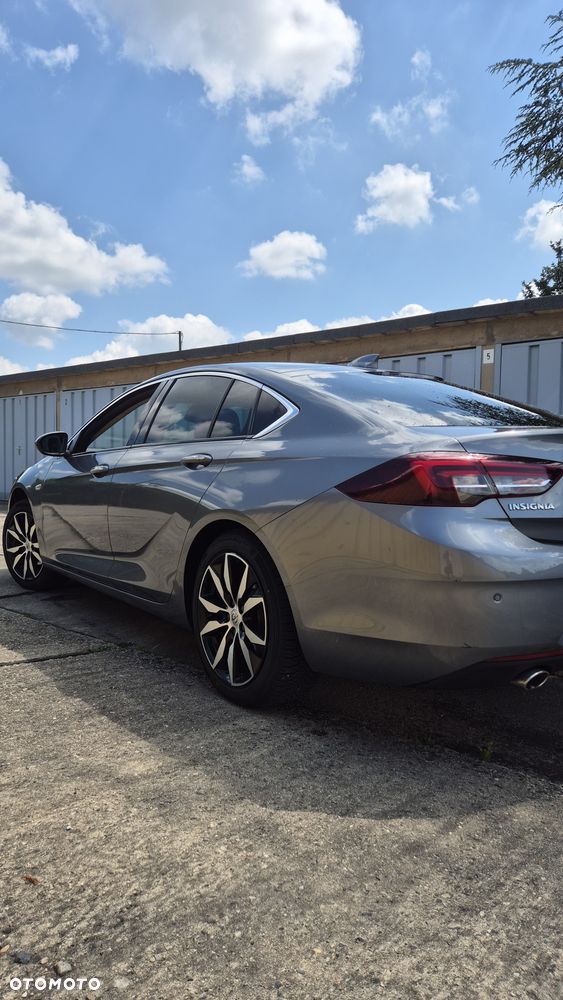 Opel Insignia - 2