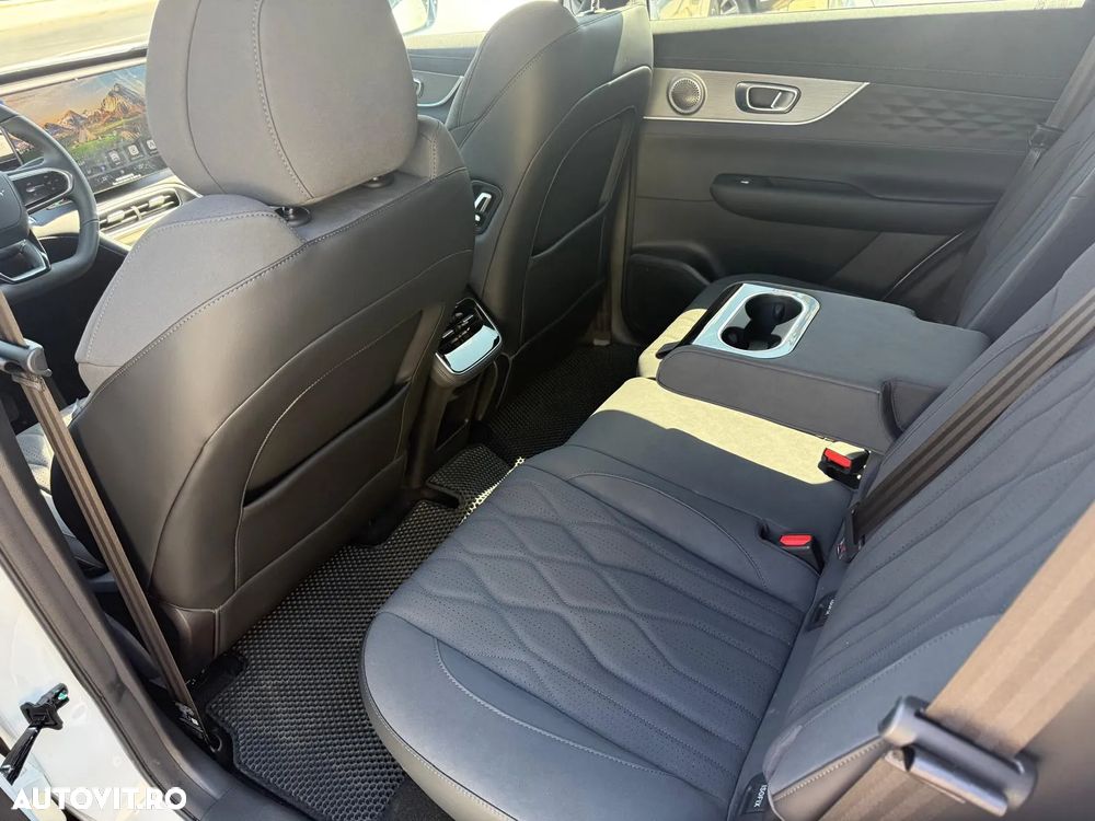 Chery Tiggo 8 1.6 TGDI 7DCT Luxury - 10