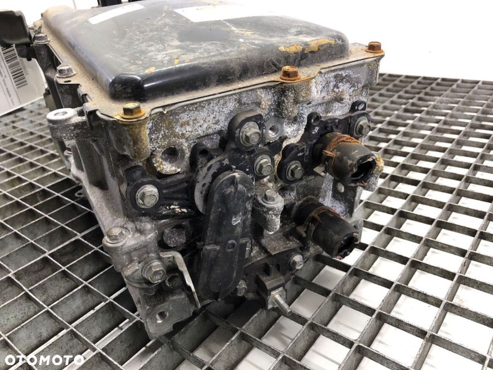 FALOWNIK INWERTER  TOYOTA COROLLA sedan (_E21_) 2019 - 2022 1.8 VVTi Hybrid (ZWE211, MZEA12) 72 kW - 4