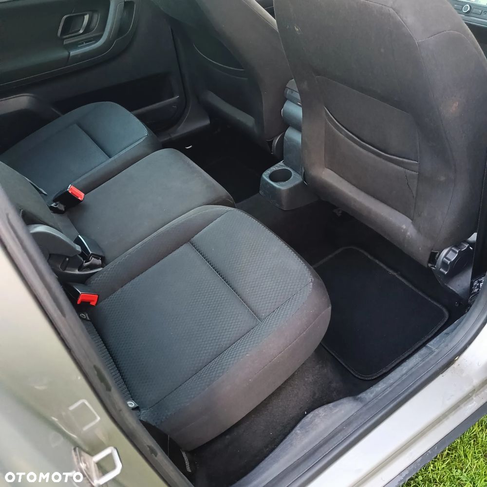 Skoda Roomster 1.6 TDI DPF Comfort - 6