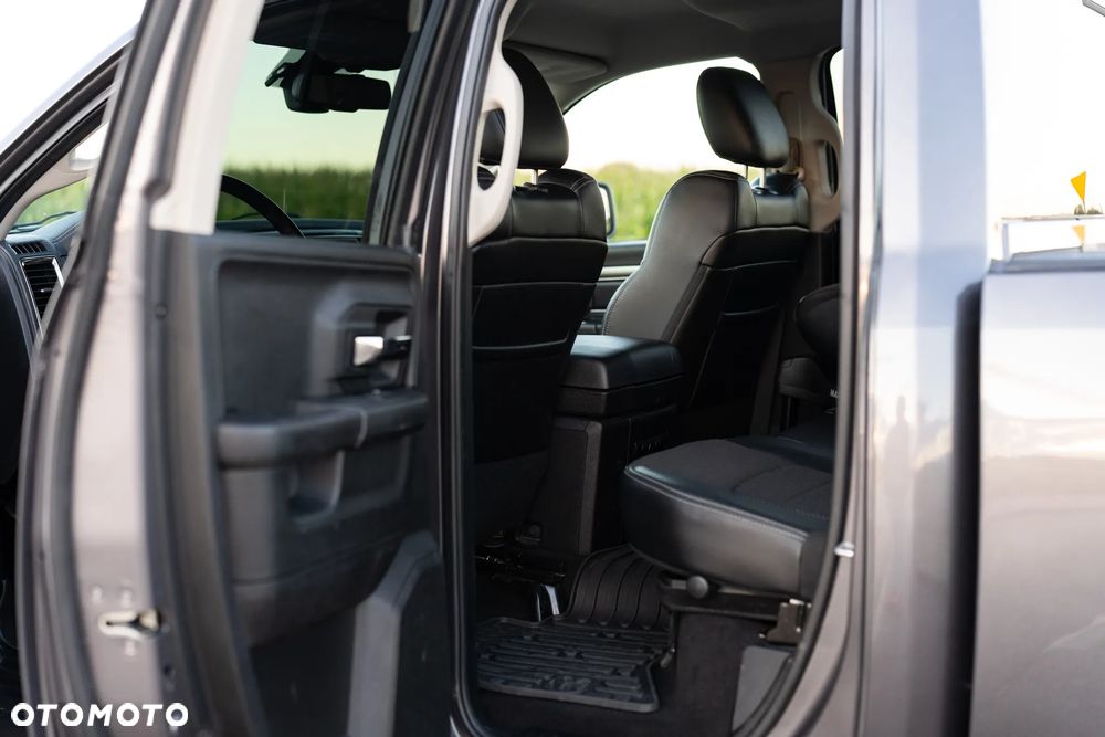 Dodge RAM 5.7 4x4 - 24