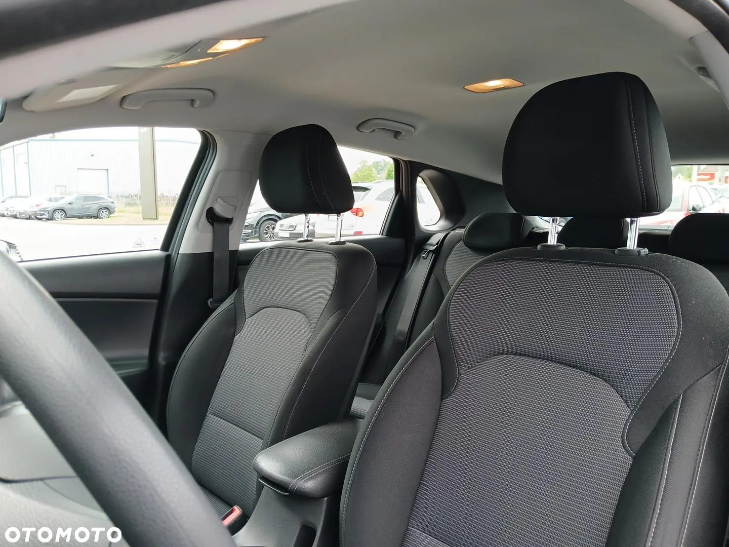 Hyundai i30 1.4 Classic + - 12