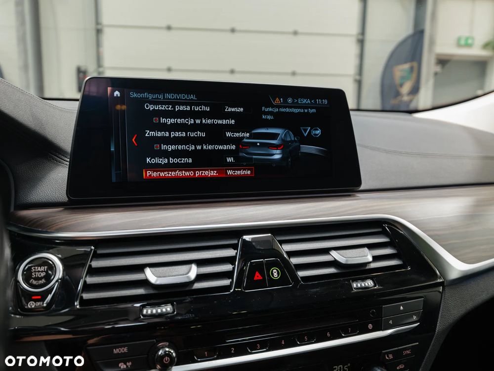 BMW Seria 6 640i xDrive - 29