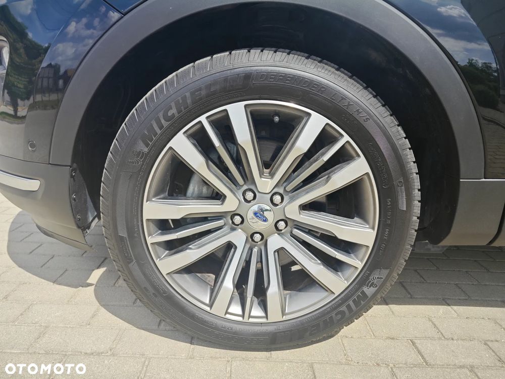 Ford Explorer - 15