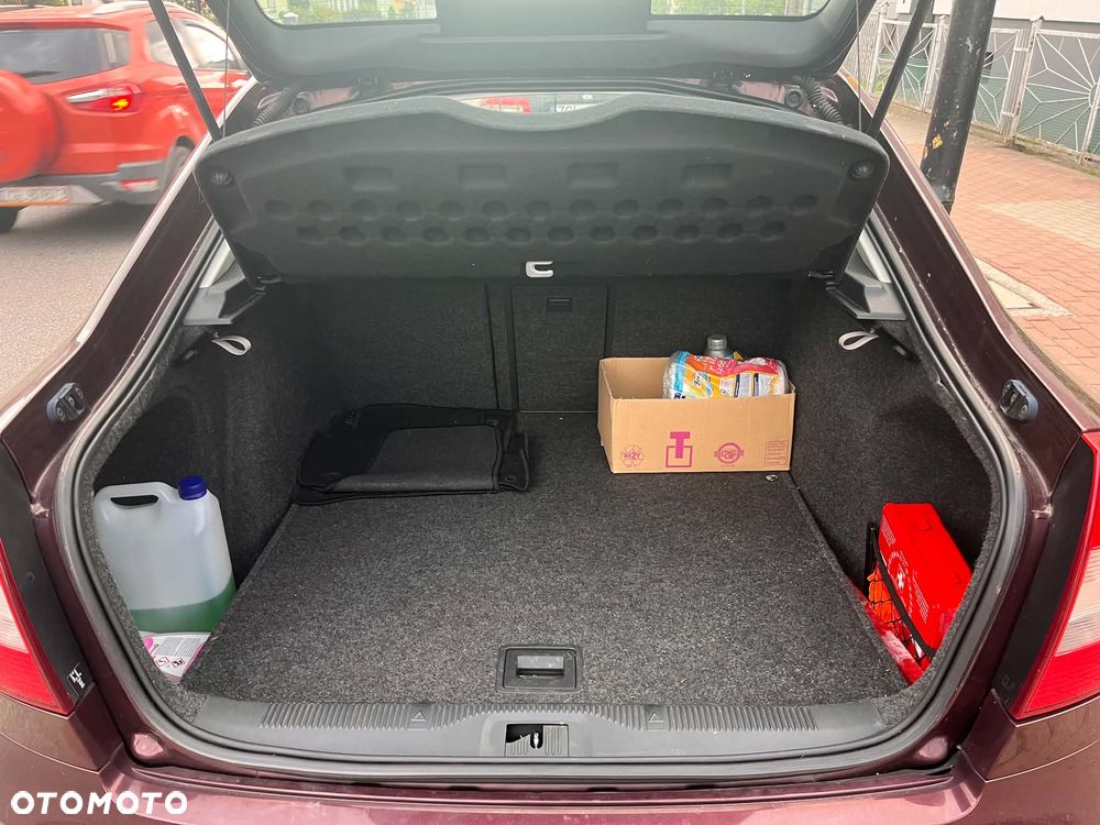 Skoda Octavia 2.0 TDI DPF DSG Elegance - 9