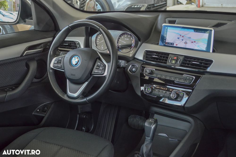 BMW X1 xDrive25e Sport Line - 5