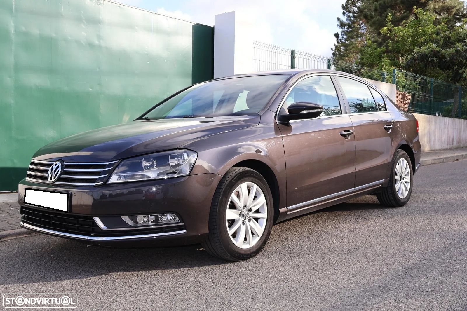 VW Passat 1.6 TDI BlueMotion - 1