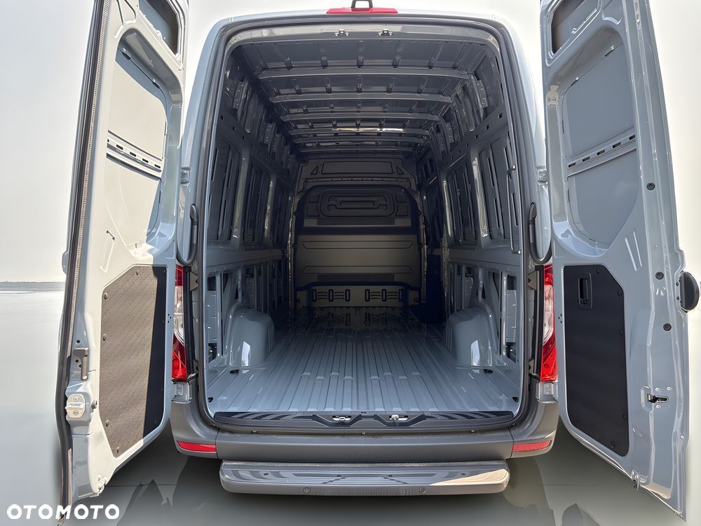 Mercedes-Benz Sprinter 317 CDI Long PRO 9G-Tronic 14m3 - 6