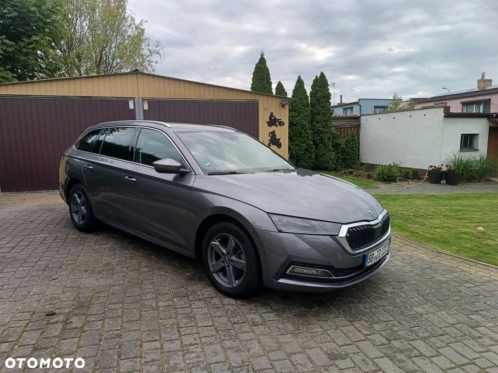 Skoda Octavia 2.0 TDI DSG Selection - 3