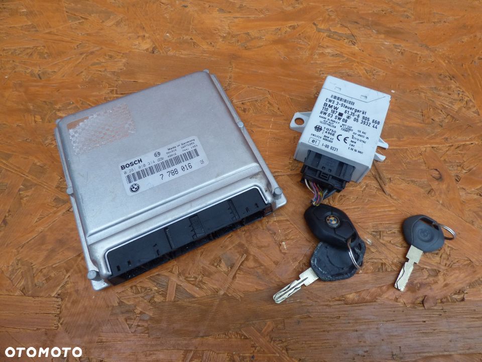 BMW E38 LIFT 730D M57 KOMPUTER SILNIKA EWS 7786581  7788016   7785540 - 1