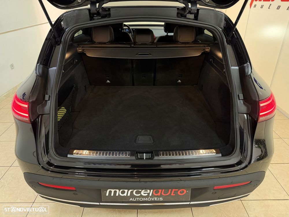 Mercedes-Benz EQC 400 4Matic - 11
