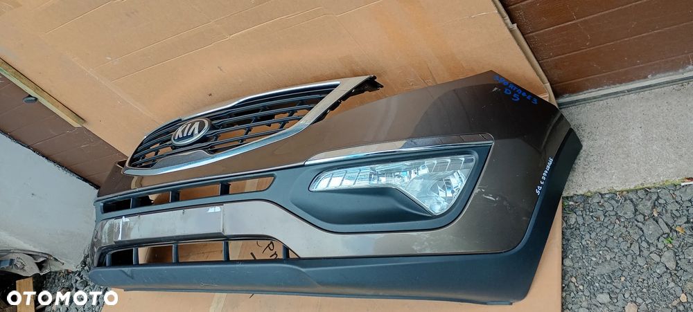 Zderzak przód przedni kompletny grill halogeny KIA Sportage III 3 D5 - 5