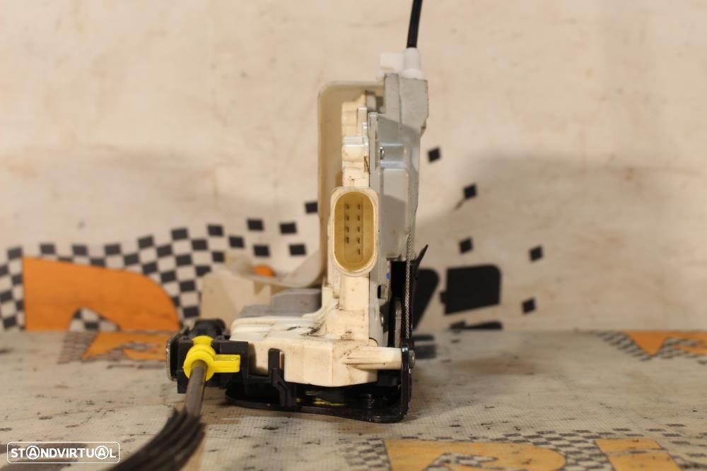 Fecho Da Porta Frente Direita Audi A5 (8T3)  8J2837016a / 8J2 837 016 - 4