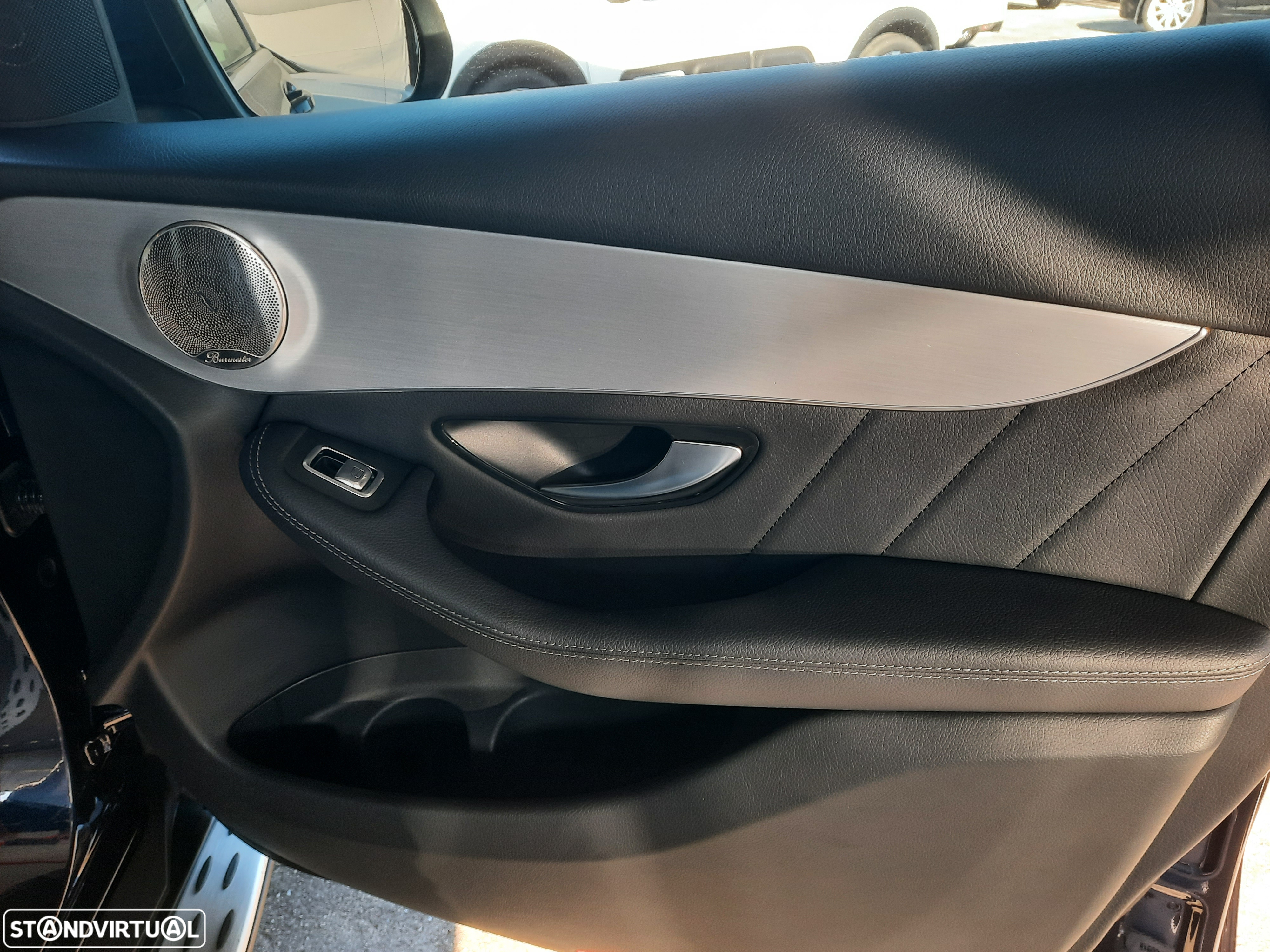 Mercedes-Benz GLC 300 de 4Matic - 47