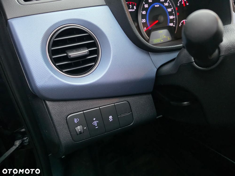 Hyundai i10 1.0 blue Style - 16