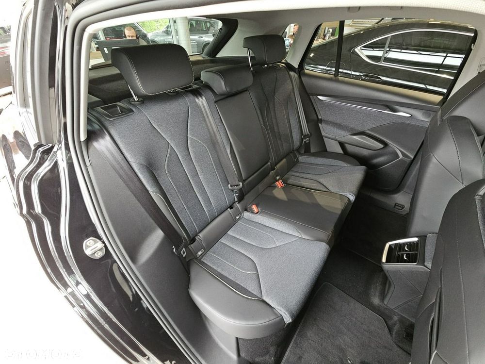 Skoda Elroq 60 63kWh - 10