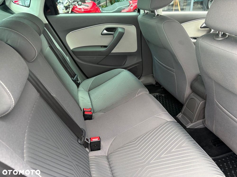 Volkswagen Polo 1.2 TSI BMT Fresh - 15