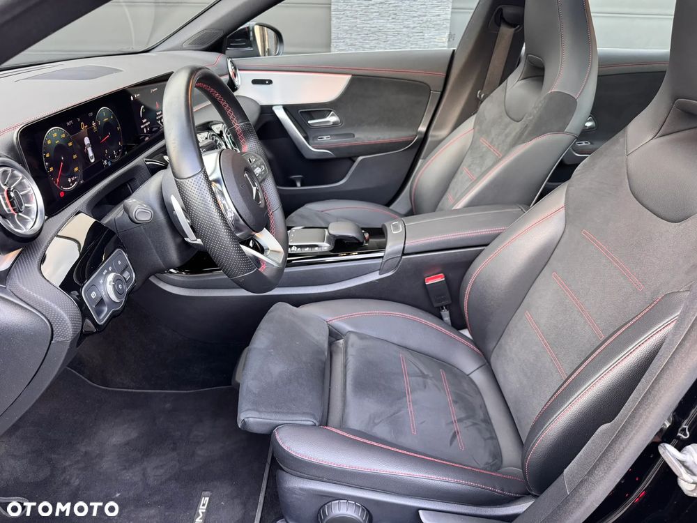 Mercedes-Benz CLA 220 d AMG Line 8G-DCT - 15