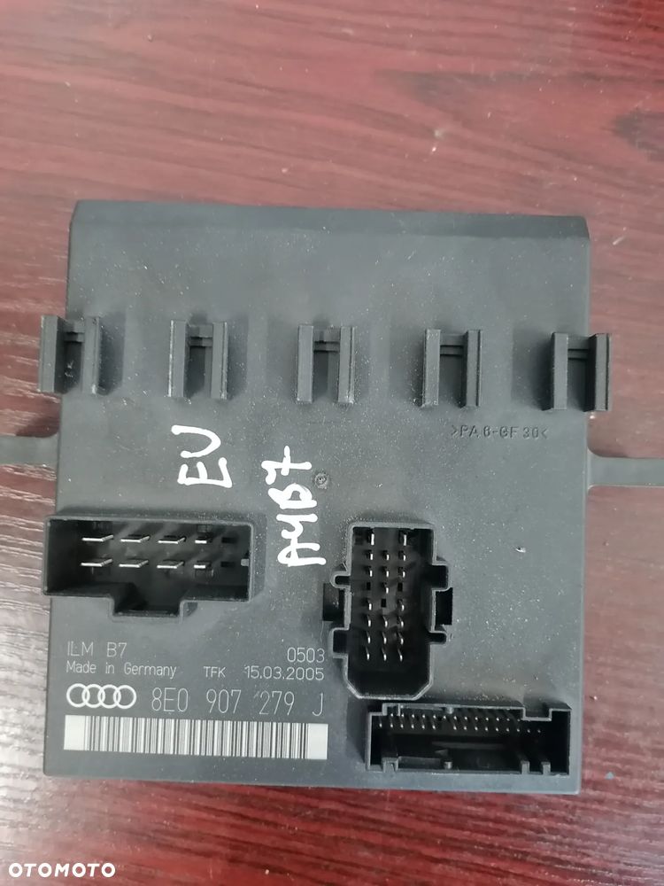 Moduł Sterownik Świateł Audi A4 B6 B7 8E0907279/J/K/N - 4