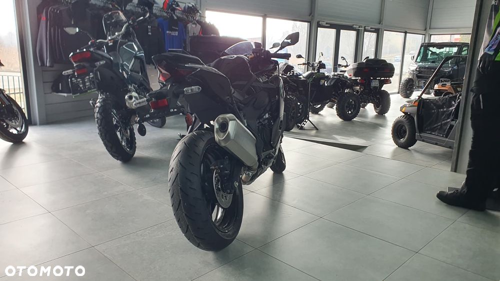 Kawasaki Ninja - 9