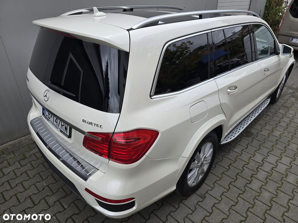 Mercedes-Benz GL - 7