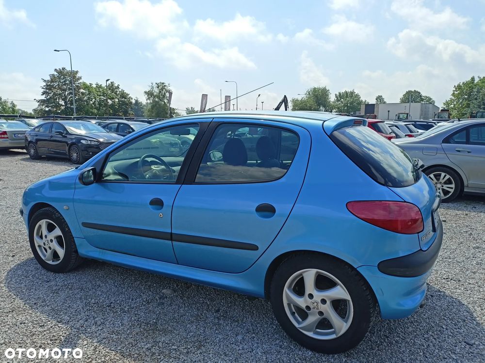 Peugeot 206 - 3