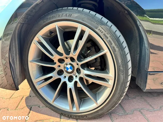 BMW Seria 3 320d xDrive DPF Touring Edition Exclusive - 9
