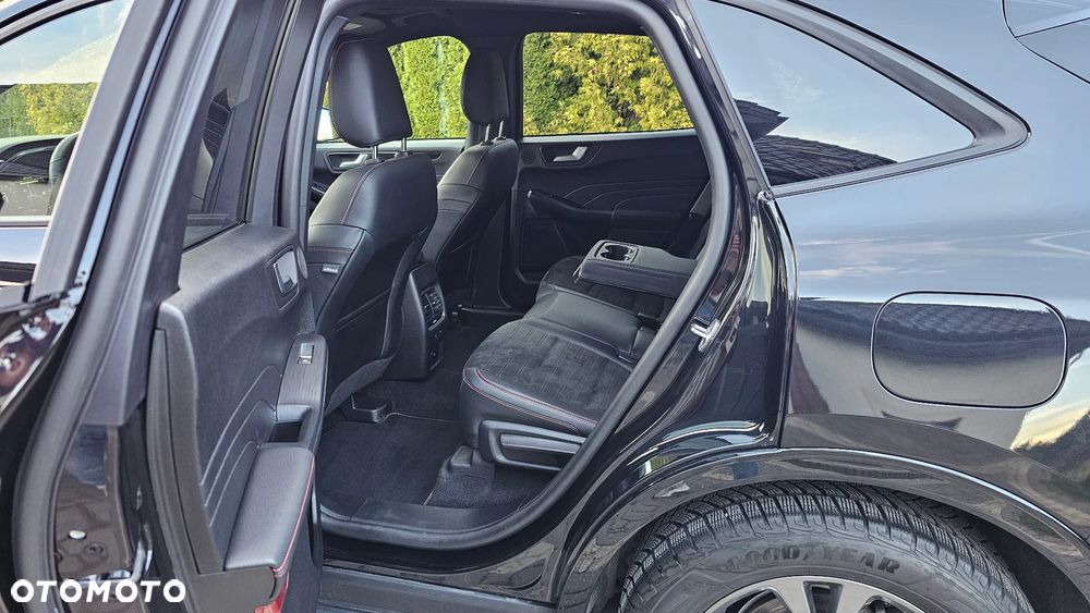 Ford Kuga 2.5 Duratec PHEV TITANIUM X - 11