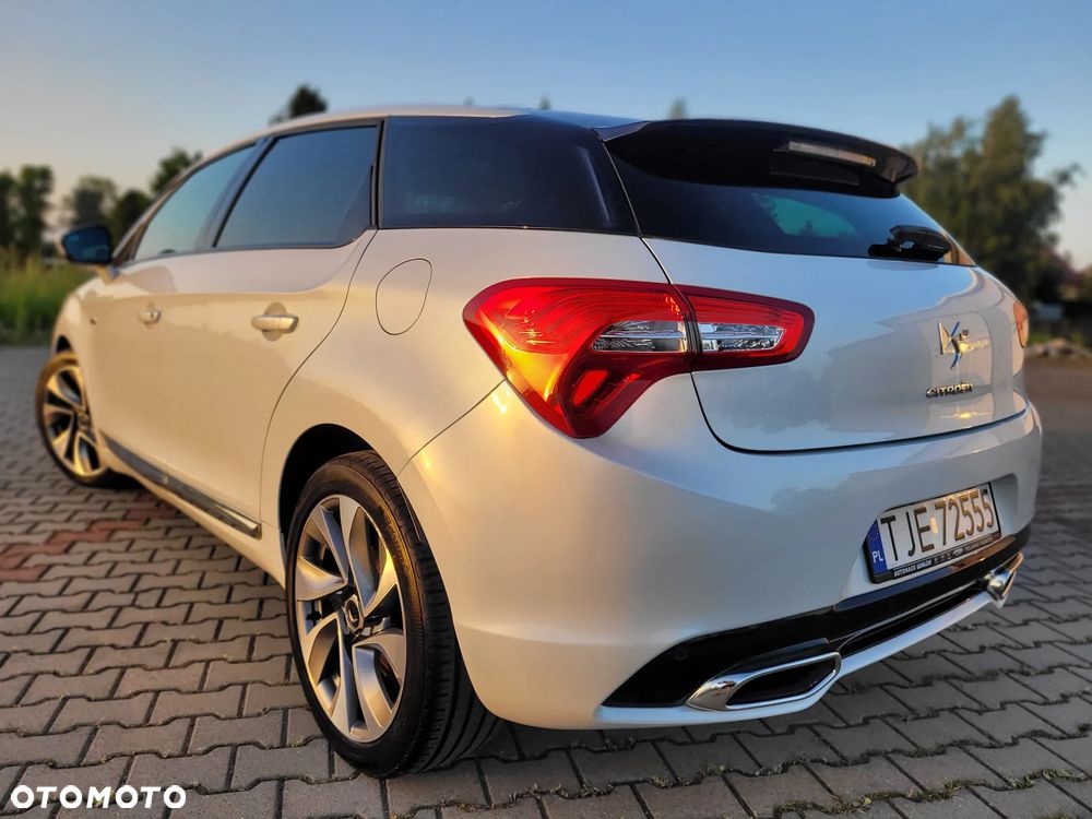 Citroën DS5 Hybrid4 Business Class - 37