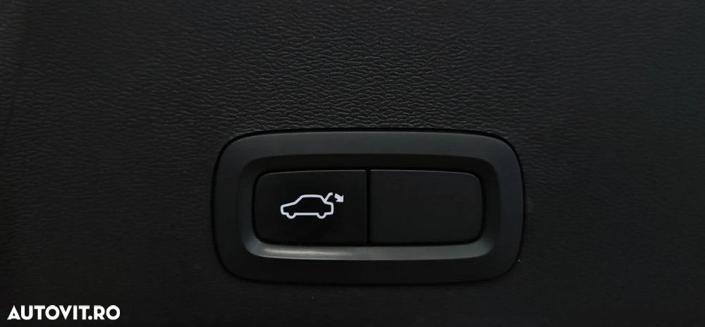 Volvo XC 40 D3 Momentum Pro - 20