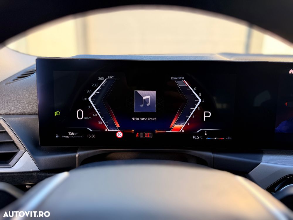 BMW Seria 3 318i Aut. Sport Line - 24