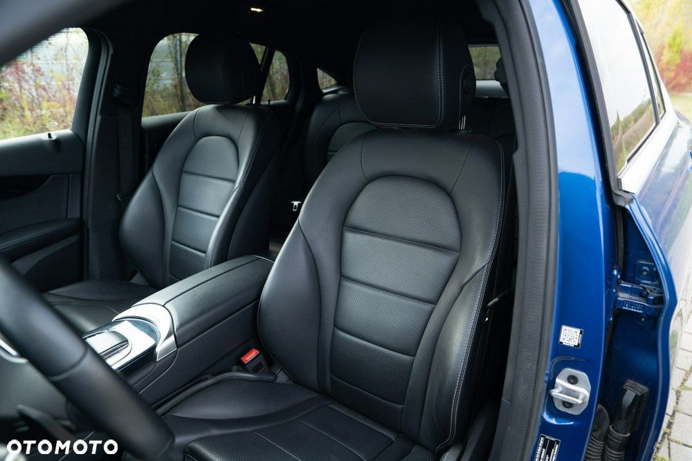 Mercedes-Benz GLC - 22