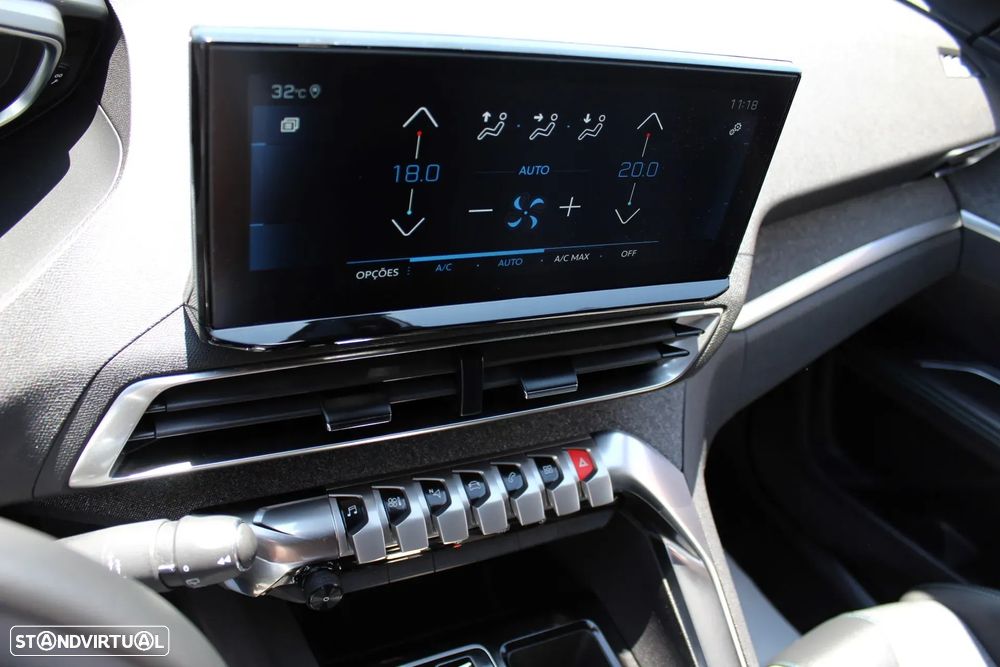 Peugeot 3008 1.2 PureTech Allure Pack EAT8 - 16